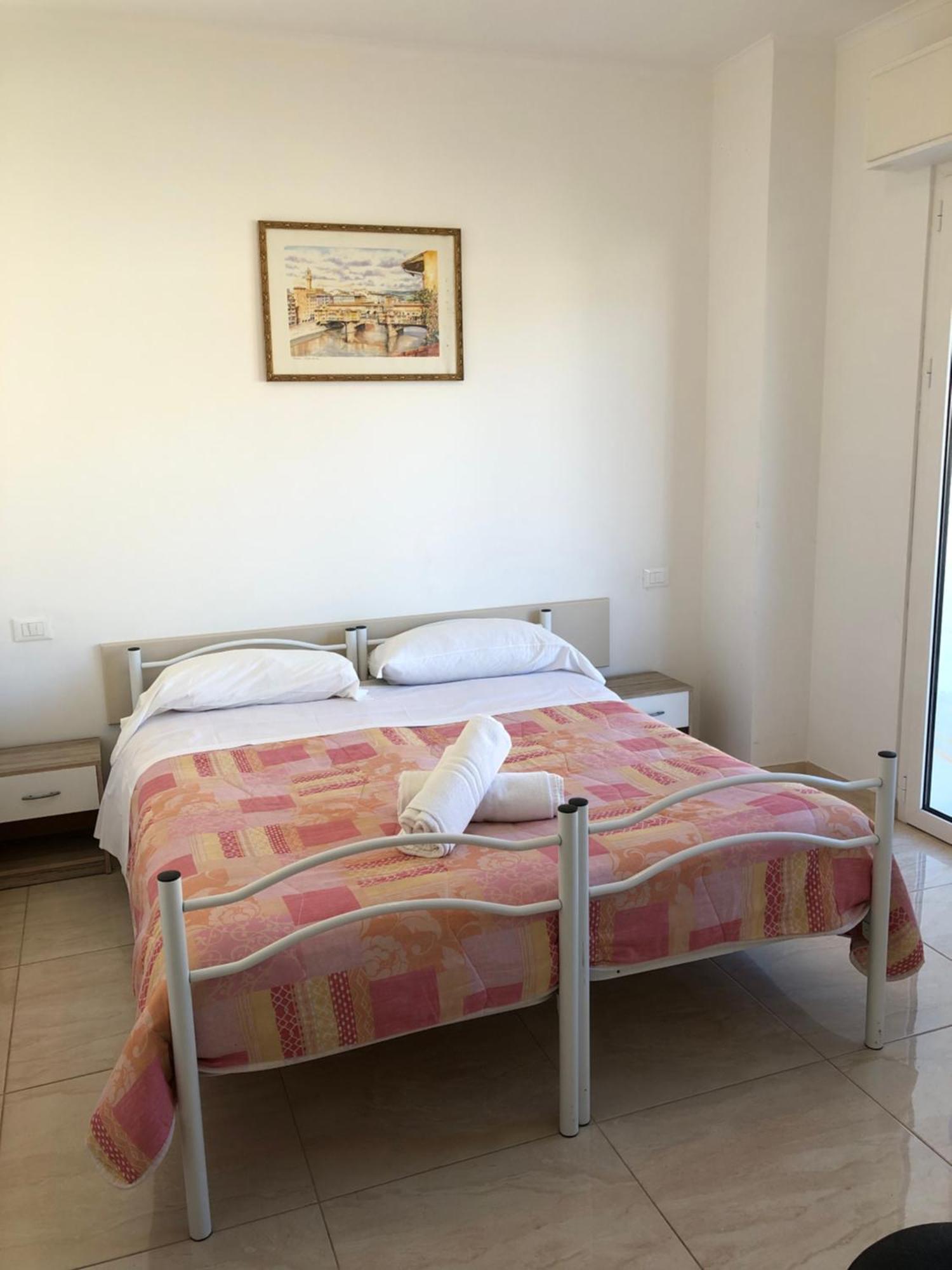 Attico Tacito Lägenhet Ventimiglia Exteriör bild